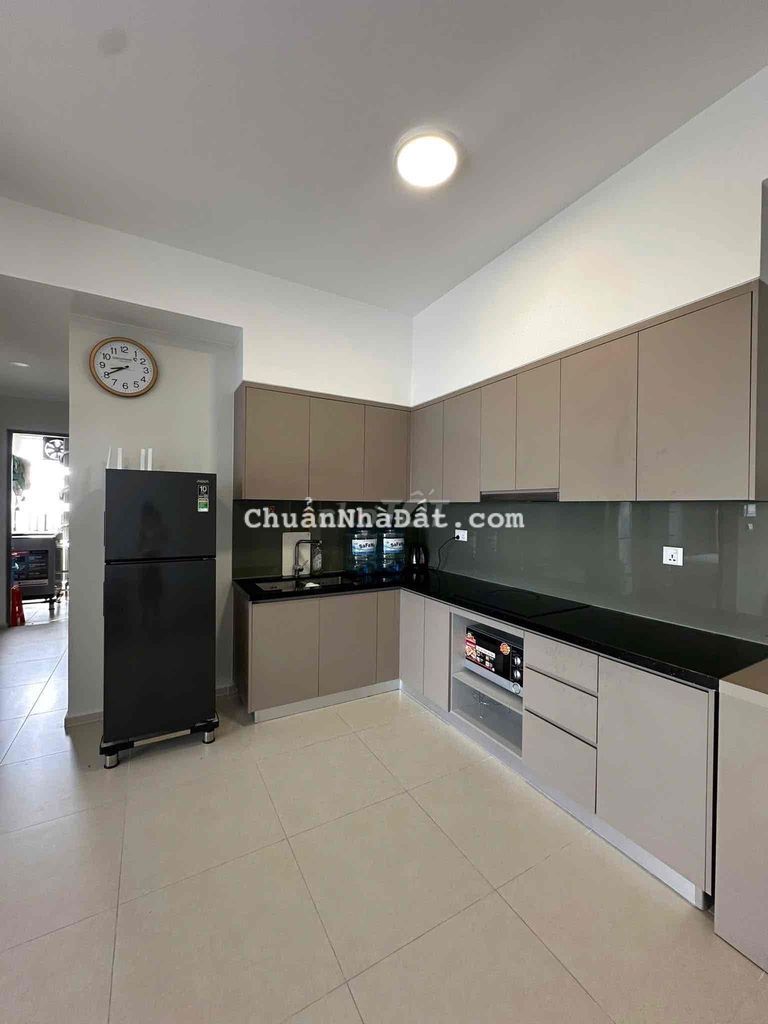 Các Căn 3PN cho thuê/ Chỉ từ 10 triệu. Full nội thất. LH Hương Xem ạ.