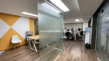 Cho thuê văn phòng phố Nguỵ Như Kon Tum, 60 m2/tầng, vị trí đẹp