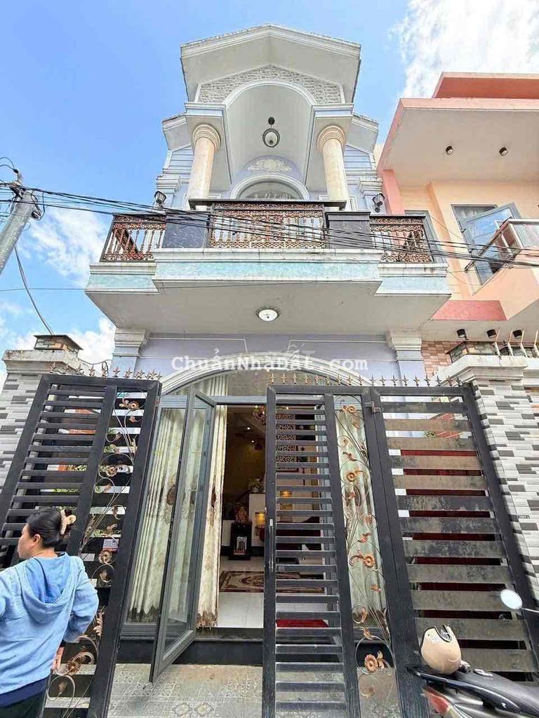 Nhà trệt lầu full nội thất hẻm 3/2