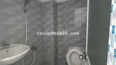 Cho thuê nhà nguyên căn hợp đồng lâu dài