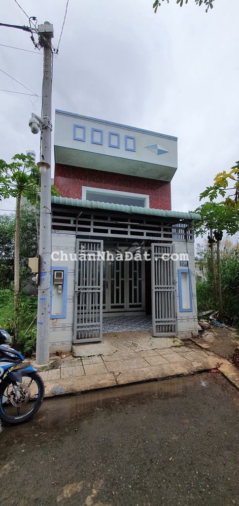 CHO THUÊ NHÀ NGUYÊN CĂN XE HƠI ĐẬU TRƯỚC NHÀ - 3 PHÒNG NGỦ