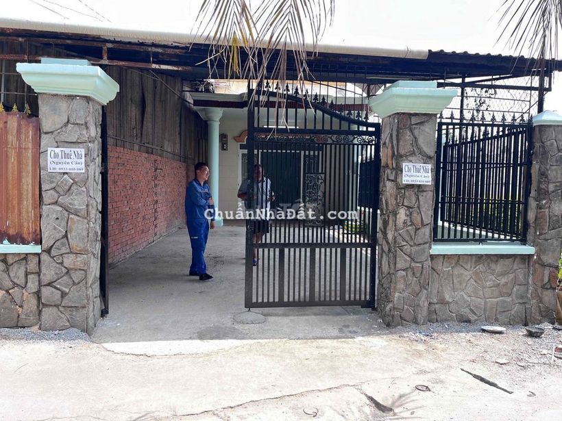 Nhà 150m2 phú thọ đường sân oto chỉ 4tr5