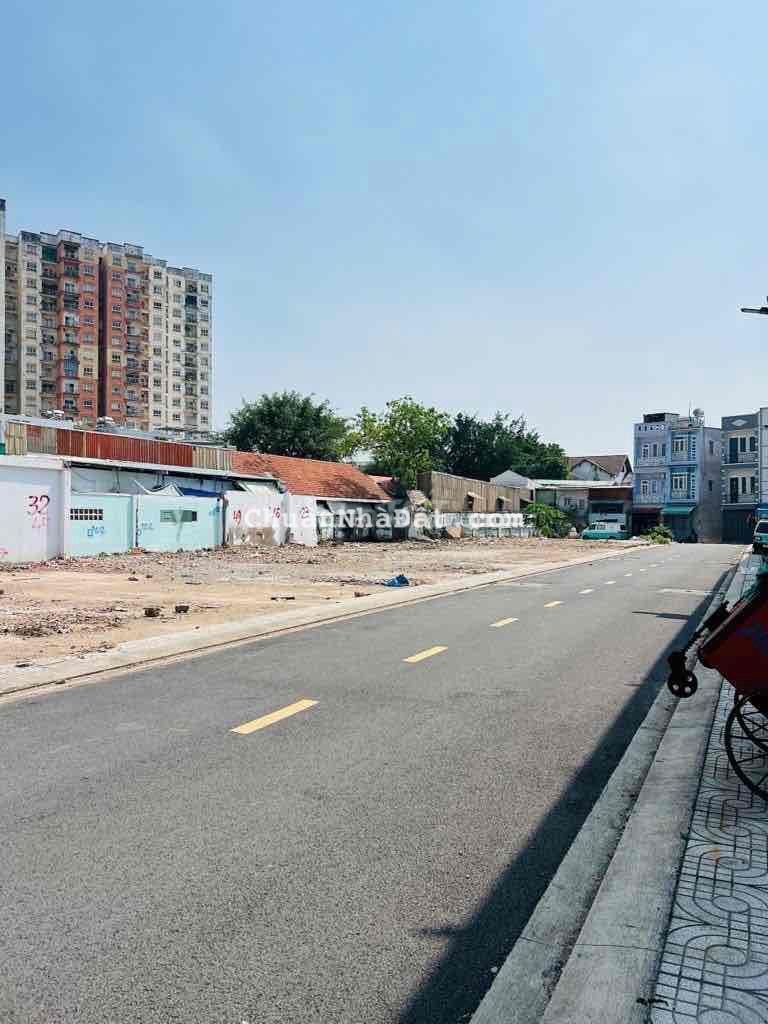 GIÁ : 5 TỶ 300 ( TL ) ĐẤT MT KHU ĐỒNG BỘ CAO TẦNG P.AN LẠC ( 4 x 13 )