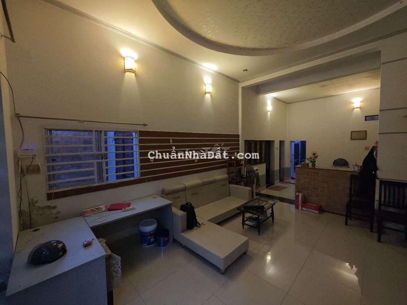 Nhà gần chợ Bà Bộ- 7 bờ kè - Nguyễn gia