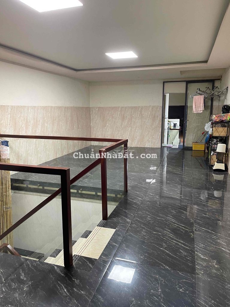 Cho thuê kho để hàng hoá Trung Tâm Chợ Kim Biên