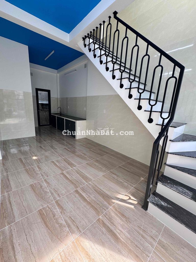 Cho thuê nhà nhỏ nguyên căn hẻm Điện Máy Xanh