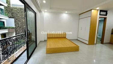 🔥🔥STUDIO SIÊU RỘNG MẶT ĐƯỜNG LỚN - GẦN GA CÁT LINH, VĂN MIẾU SIÊU ĐẸP
