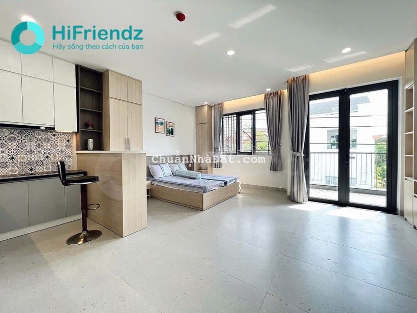 Căn hộ tách bếp Ban công Full NT sau Mega Market gần Cầu SG Trần Não