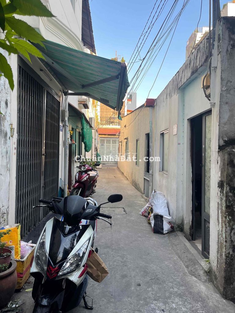 Bán nhà Thoại Ngọc Hầu , 4x 12,5, Cấp 4+ gác : 5,1 tỷ tl