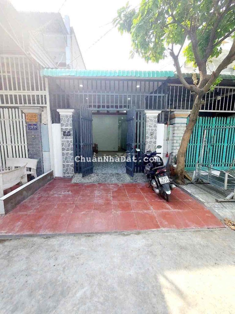 bán nhà cấp 4 đường bê tông 7 m gần trung tâm y tế dĩ an