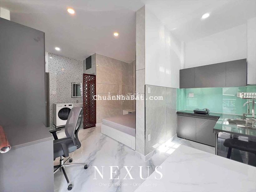 Căn hộ studio ban công tách bếp full nội thất gần cầu Nguyễn Văn Cừ