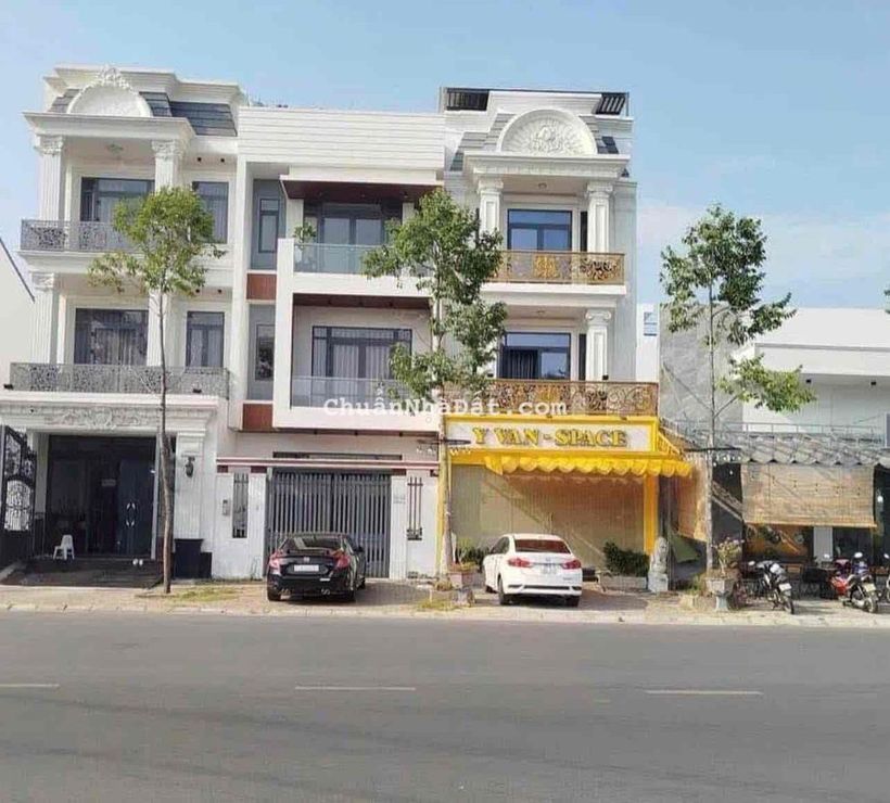 Bán nhà mặt tiền đường 1B Nam Long 2 dt 5.7x18- Giá 8.6 tỷ