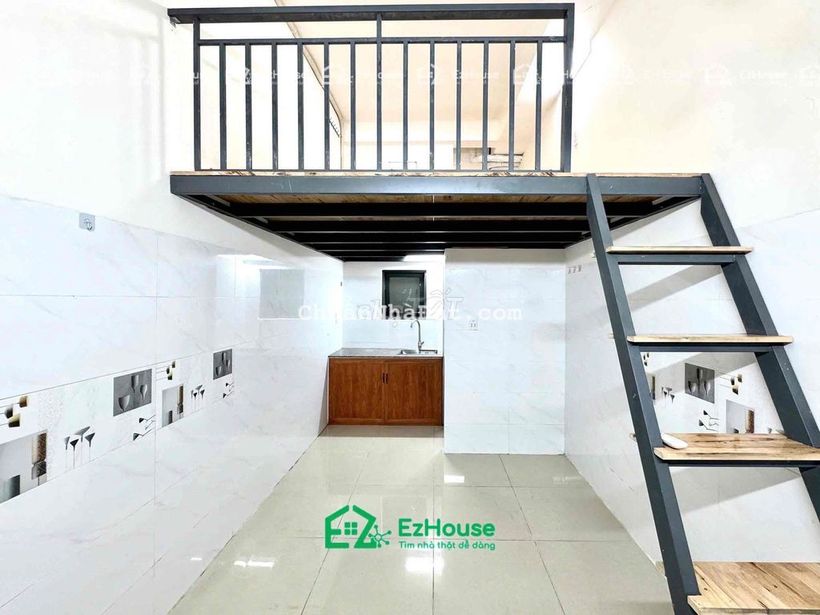 Thang máy - Cửa sổ Thoáng - an ninh ngay Thoại Ngọc Hầu - gần Văn Hiến