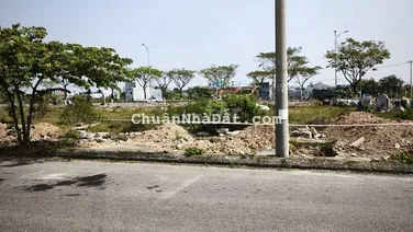 Đất mặt tiền đối lưng Võ Chí Công đường 7.5m vị trí thoáng nhất khu