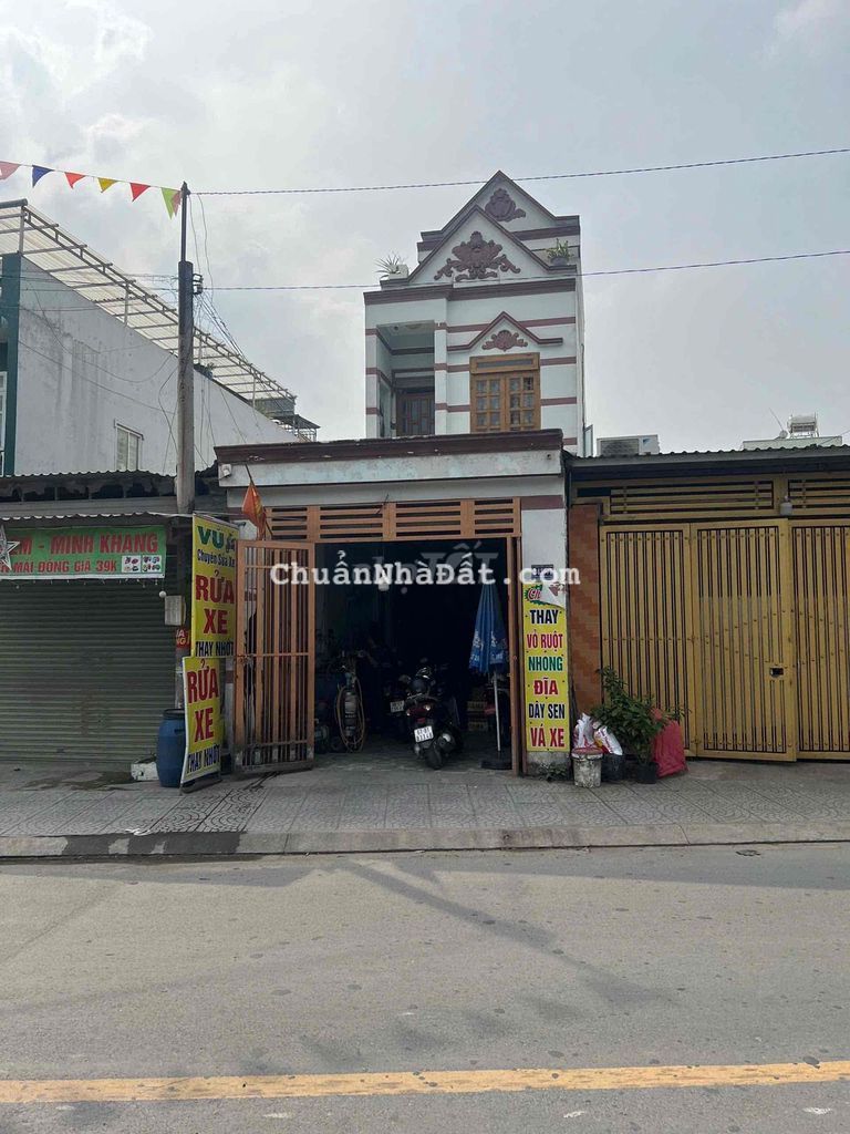 cho thuê nhà kinh doanh nguyên căn