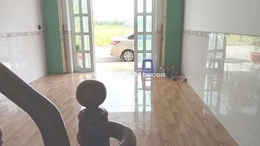 Cho thuê nhà mặt tiền nguyên căn lộ 7m