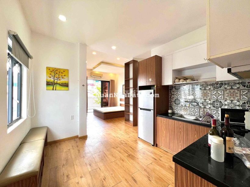 CHO THUÊ STUDIO 40M2 CÓ 2 BAN CÔNG NGAY CHỢ BÀN CỜ QUẬN 3 FULL NT