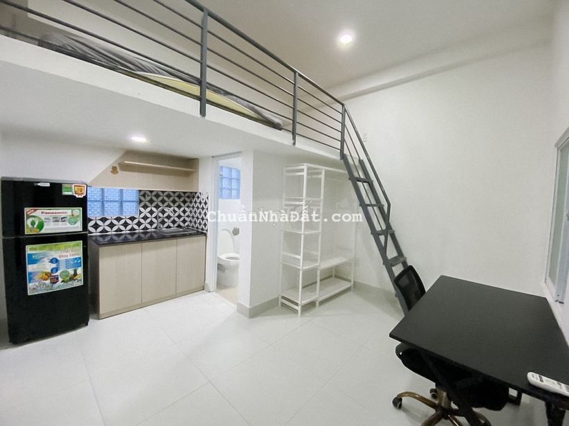 phòng gác full nt - có thang máy, máy giặt, bảo vệ 24/24 4,8 triệu