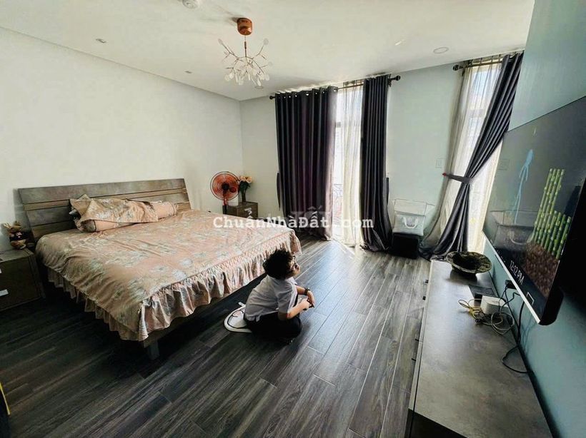 Cho thuê 1 Phòng ngủ Master Vincom Shophouse