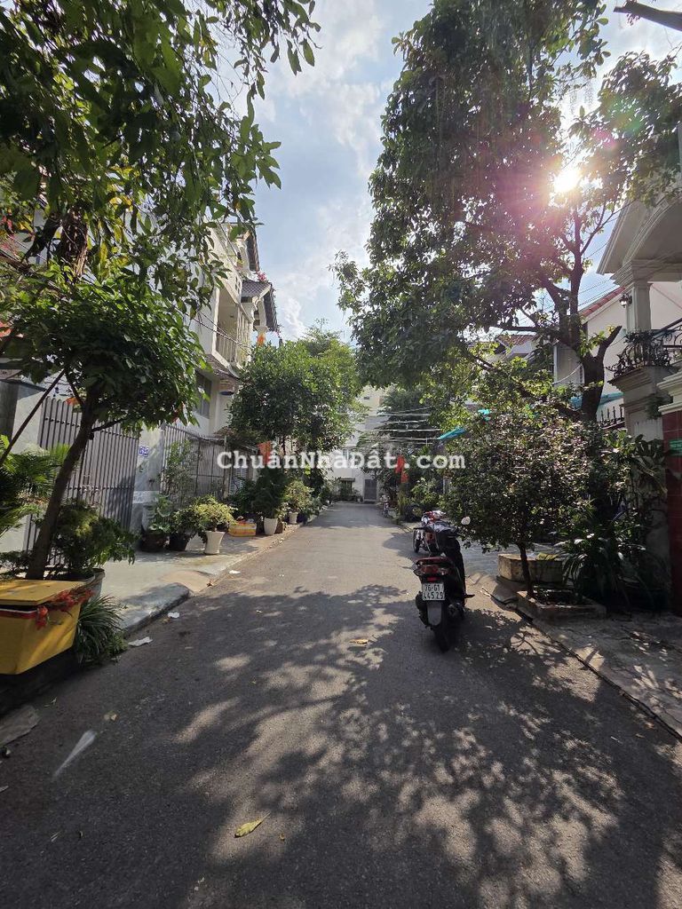 Bán Nhà HXH Thông Nguyễn Văn Lượng Phường 16;(4x20m)2 Lầu;Giá 9ty6 TL