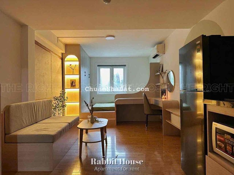 CHO THUÊ CĂN HỘ BAN CÔNG AIRBNB NGAY DAKAO QUẬN 1 FULL NỘI THẤT