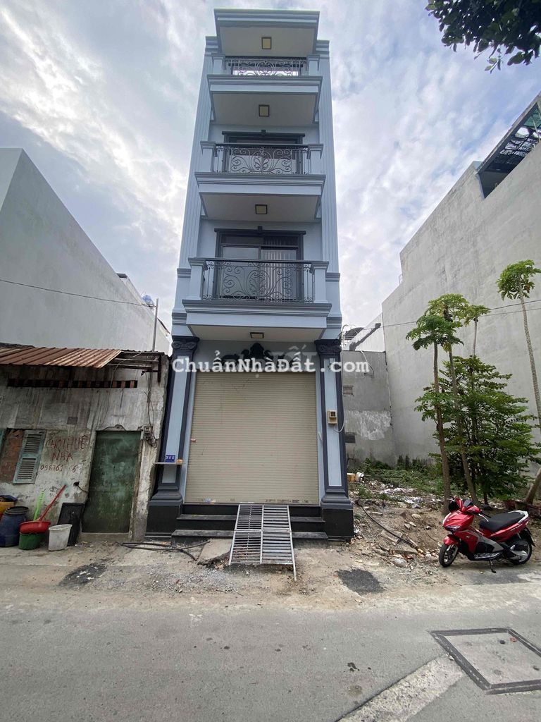 Nhà mới 4 tầng, 5PN, hẻm 6m, chỉ 4,9T kế KCN PouYuen