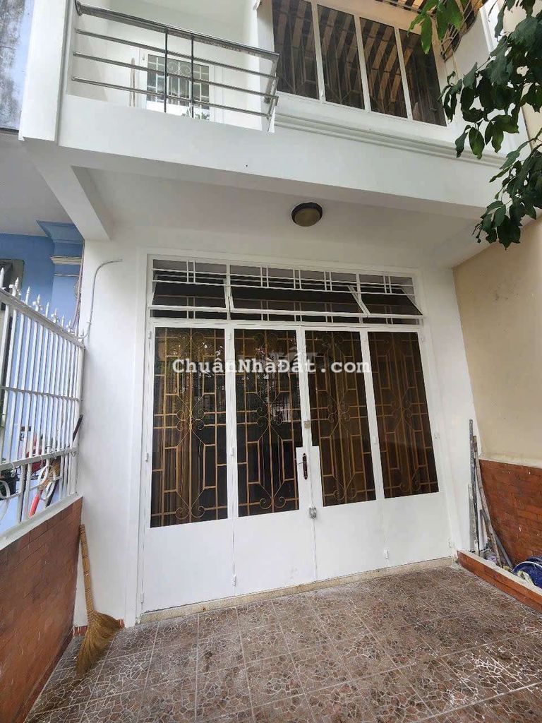 Nhà Ngay Ngã Năm 1/ Quang trung, 4 x 18 trệt lầu, Giá 6 tỷ 650tr