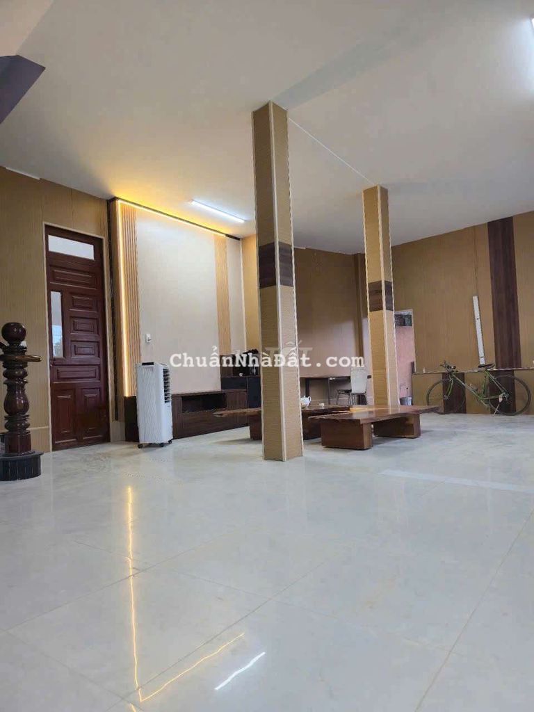 BÁN NHÀ 87M2 MẶT TIỀN NGANG 10M TIỆN Ở BUÔN BÁN NHÀ MỚI ĐẸP