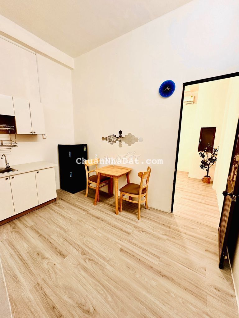 Phòng studio đủ NT 1 PN, PK, 7A/9 Thành Thái, Q.10