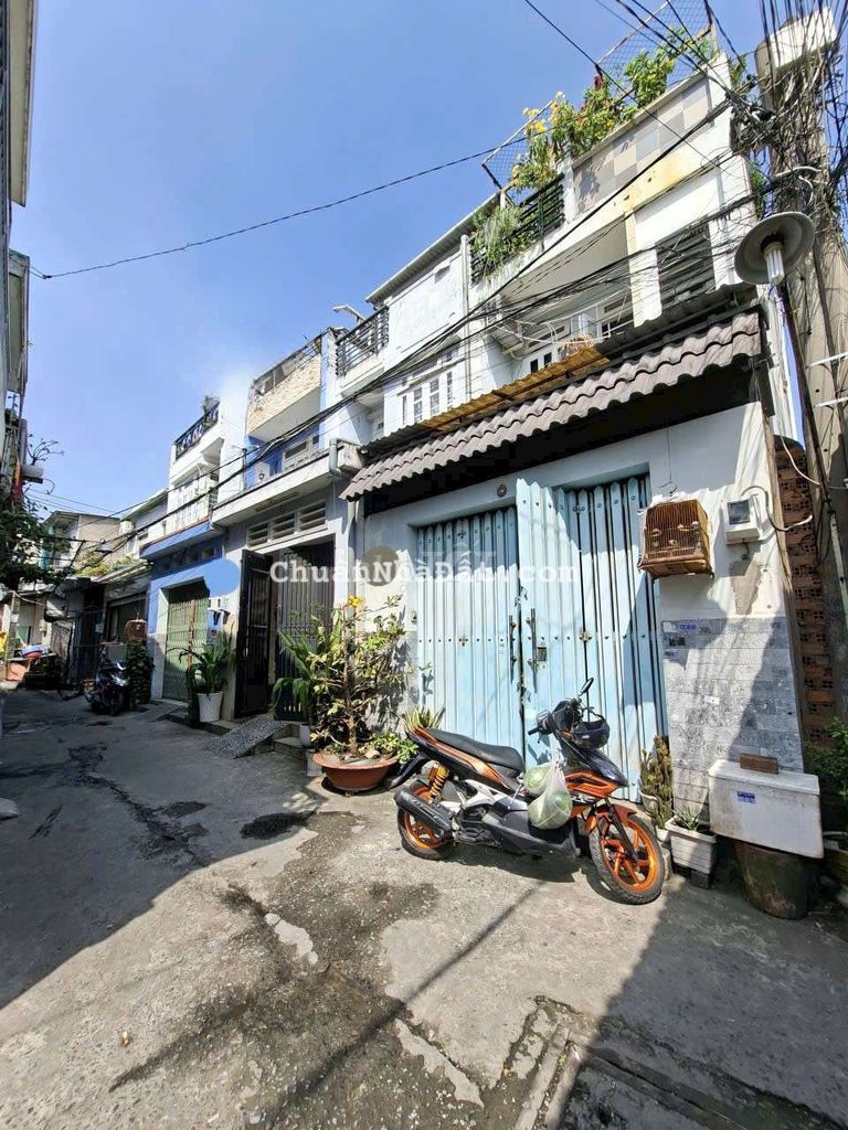 Nhà 4x18,3 tầng ,hẻm 1xet 4m gần coopmat PHAN V HỚN TRƯỜNG CHINH