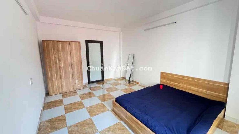 Cho thuê phòng vệ sinh khép kín đê Trần Khát Chân