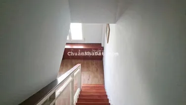 Bán gấp CC đẹp Hưng Vượng 2 PMH 95,8 m2, 2PN, 2WC 5.5 tỷ - Hot & hiếm!