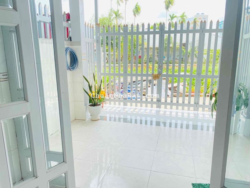 cho thuê nhà trung tâm ăn uống nk bờ hồ bún xáng