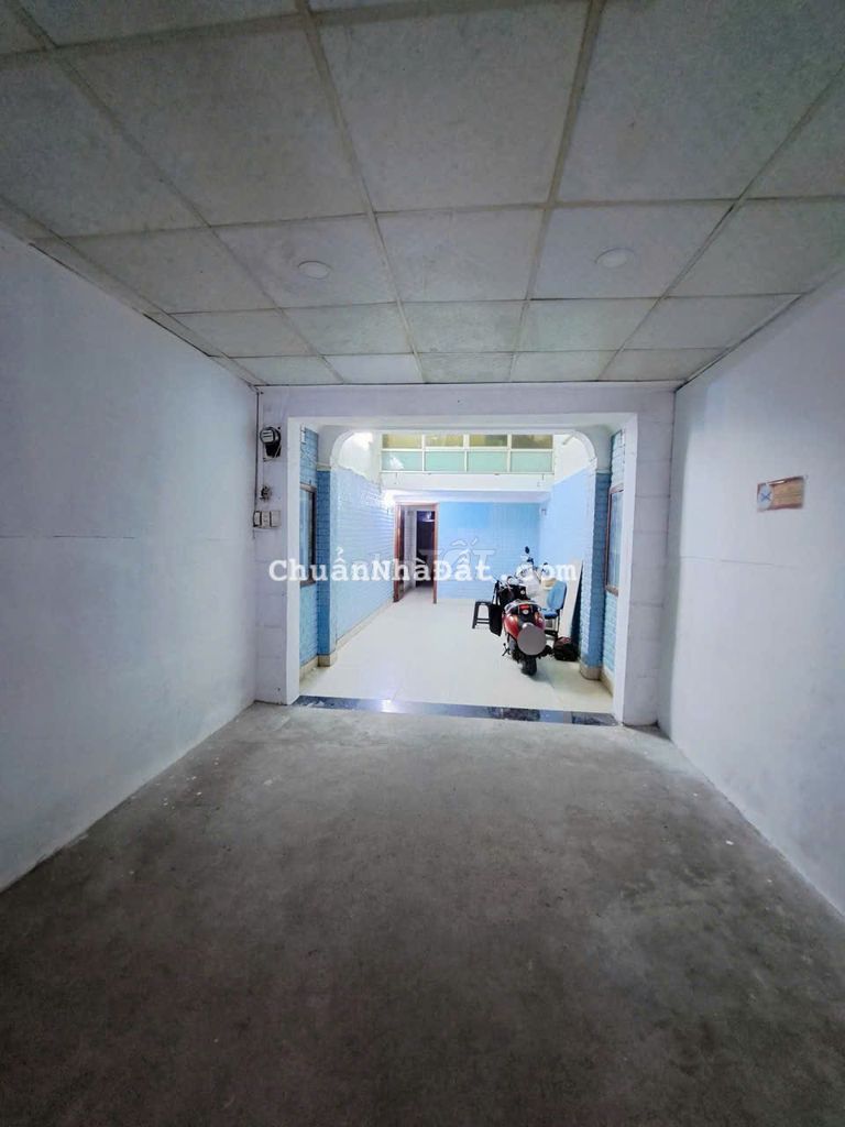 CHÍNH CHỦ CHO THUÊ NHÀ  NGỌC HỒI - ĐẦU NGỌC HỒI ĐỐI DIỆN BX NƯỚC NGẦM