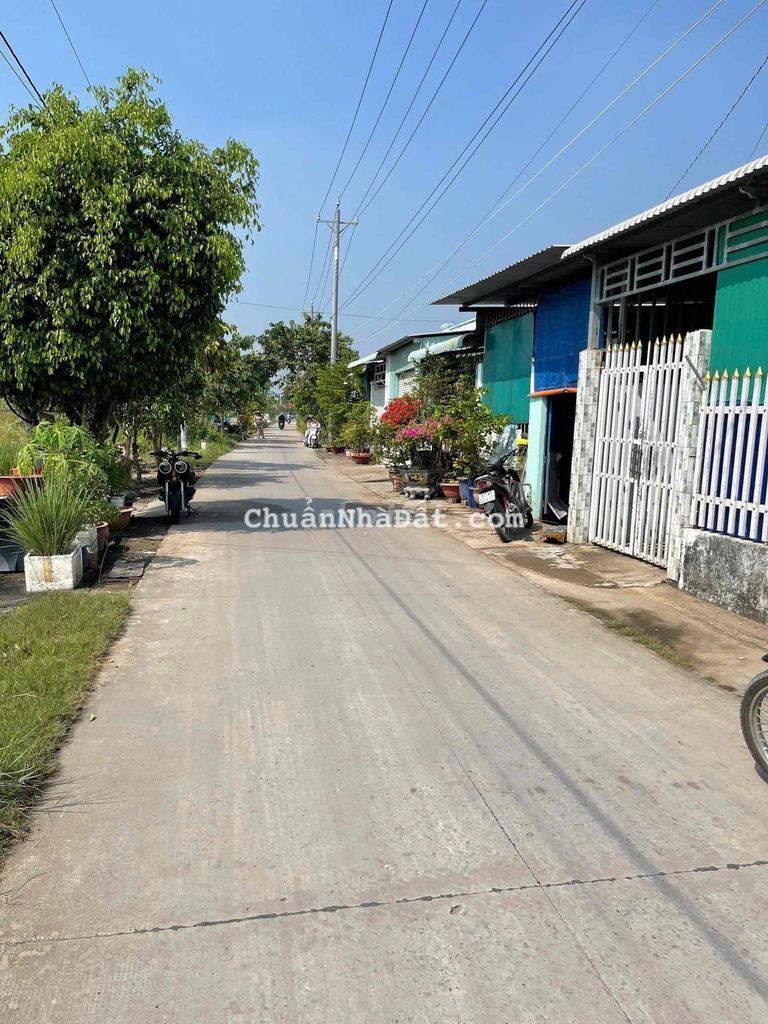 Nhà mặt tiền đường ấp 3 (Đồng Thiên Nghi), 80m2