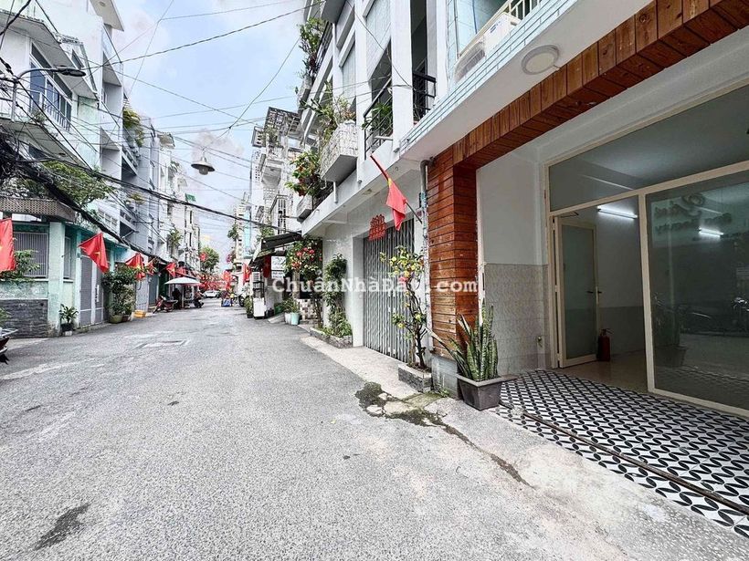 Cho Thuê Mặt Bằng 50m2 Kinh Doanh Tự Do_WC Riêng_Trung Tâm Quận 1