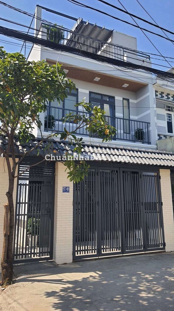 NHÀ MẶT PHỐ 3 MẶT TIỀN THÔNG THOÁNG TẠI THỊ TRẤN HÓC MÔN TPHCM