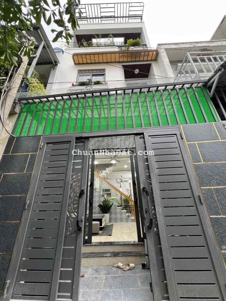 Hạ giá đầu năm bán nhà mới xây