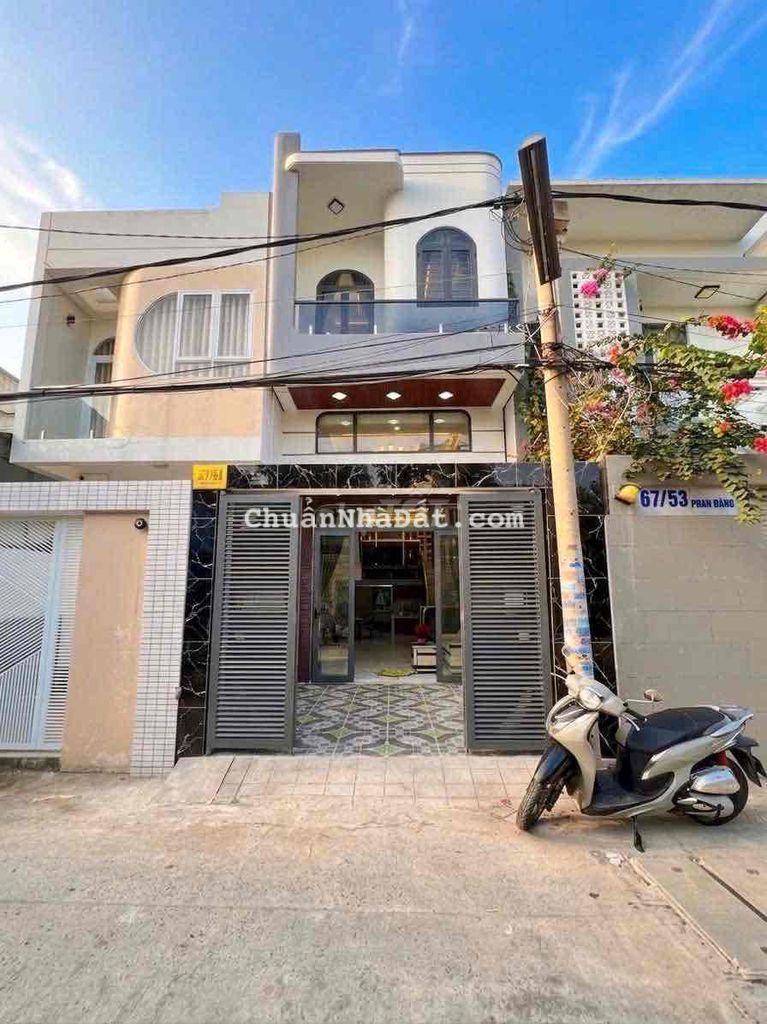 bán Nhà 3 Tầng Full Nội Thất 67 Phan Đăng Lưu - Vincom Hùng Vương