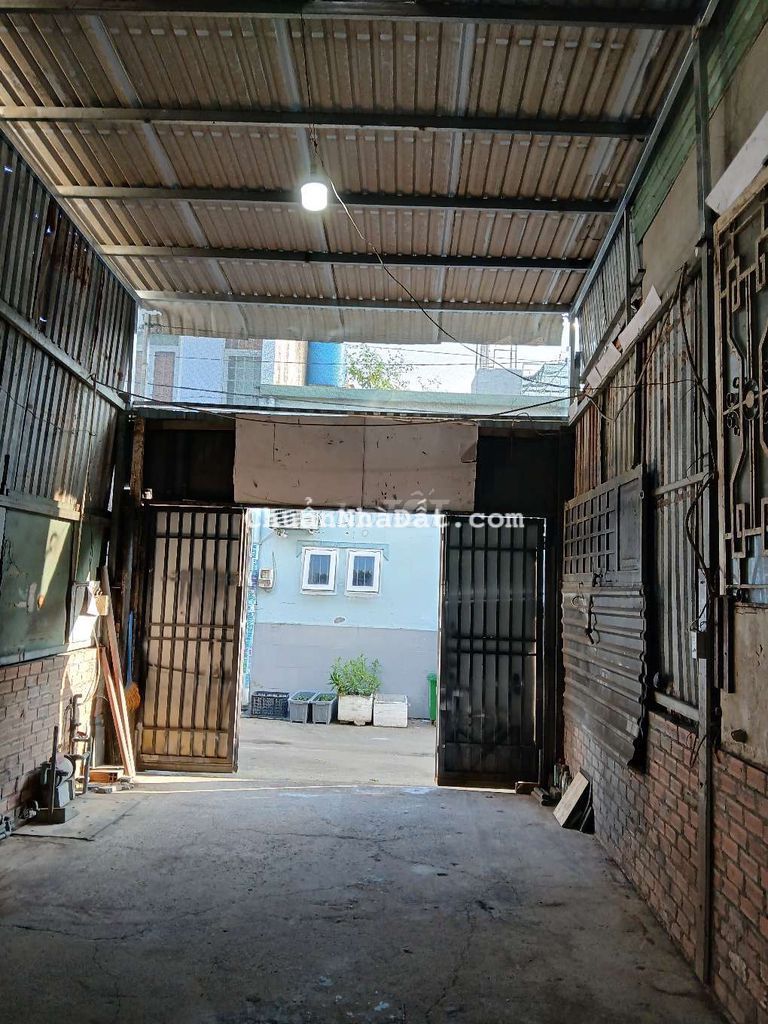 NHÀ 4,50Mx15M🌹NHÀ Ở HAY MAY MẶC OK