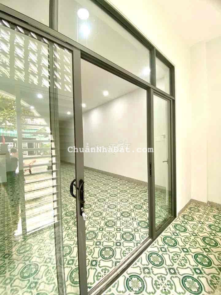 Cho thuê nhà c4 mới khu  ngũ hành sơn gần đường minh mạng,sát biển