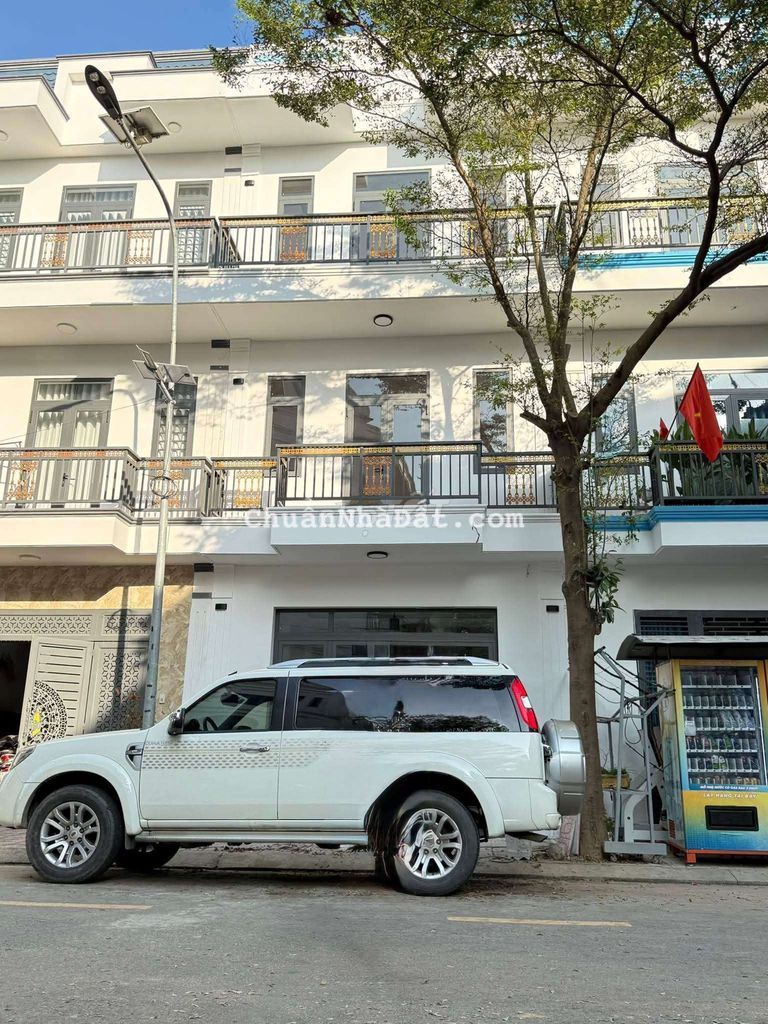 Cho thuê nhà Bình Chuẩn gần chợ Phú Phong