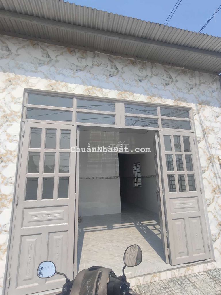 2 Căn Nhà Mới Xây Gần Chợ Hóc Môn