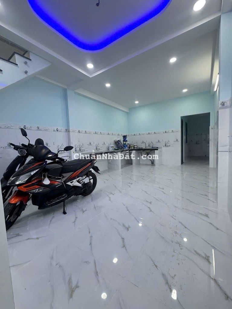 Nhà Mới Xây Ngay Chợ Thới Tứ