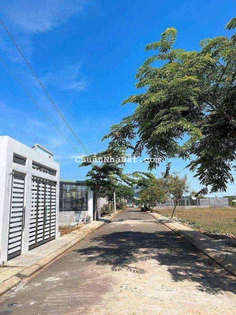 Nhà Tây Hoà- Trảng Bom