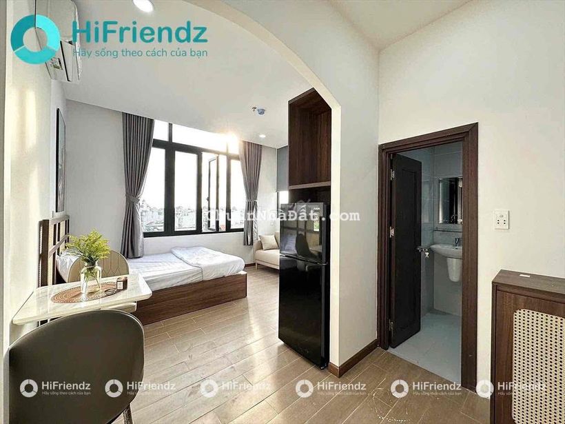 STU CAO CẤP NHẬN KHÁCH NƯỚC NGOÀI NGAY EMART PHAN VĂN TRỊ