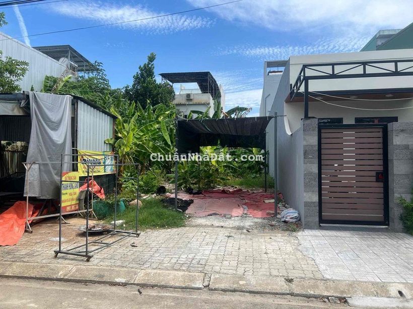 Bán đất Thuộc Khu dân cư Bá tùng Hướng nam