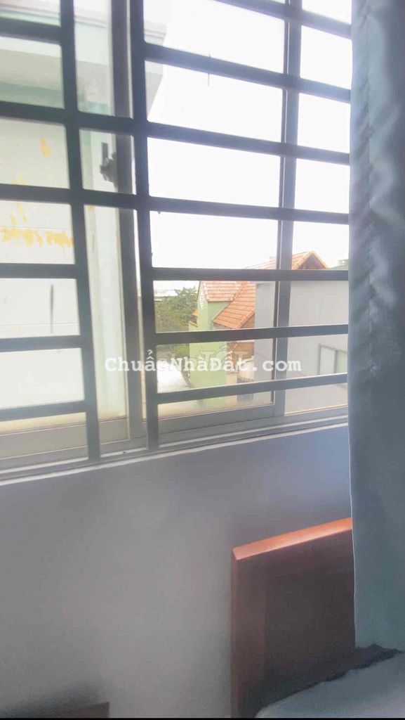 Cho thuê phòng full nội thất 27m2 có thang máy giá 3.3tr