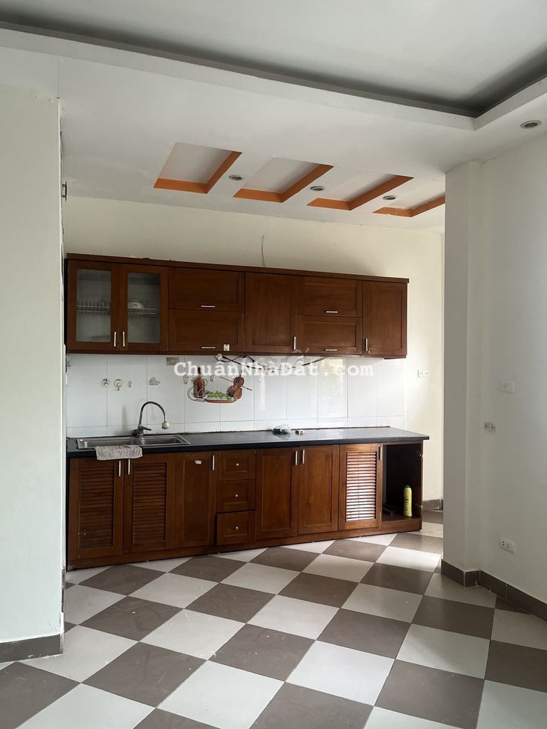 chính chủ cho thuê căn hộ tập thể tầng 3 khu VHNT Quân Đội