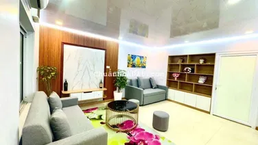 Chính chủ bán nhà tập thể tầng 1, phố Tôn Đức Thắng, ô tô đỗ, ở ngay